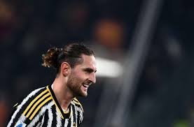 يوفنتوس يخطط لتعويض رابيو بأسد مغربي