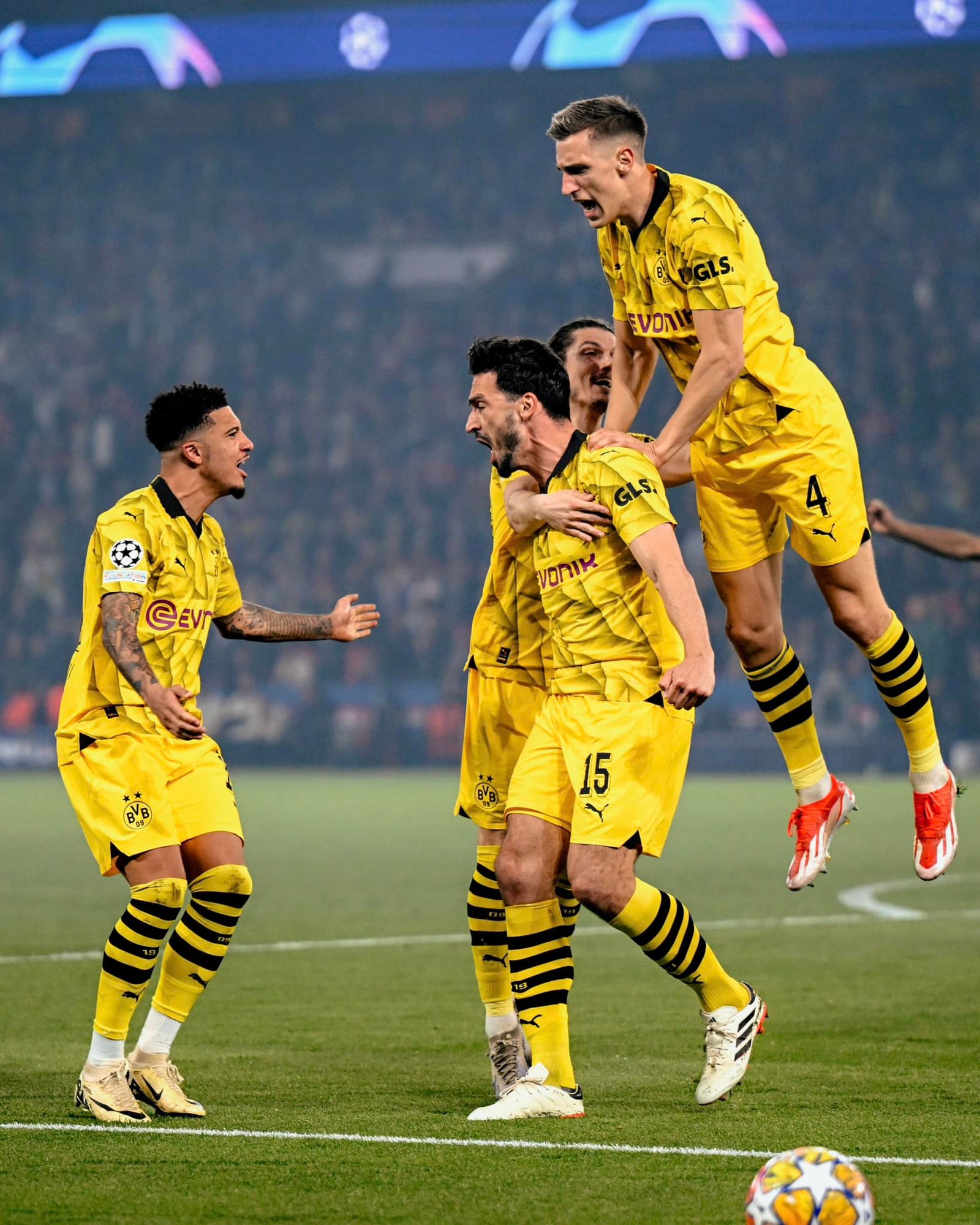 بوروسيا دورتموند