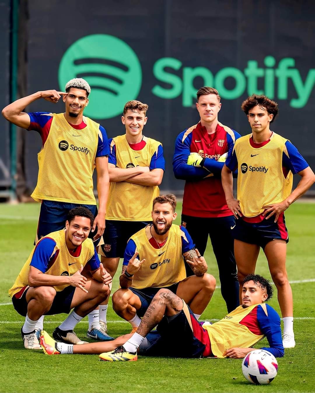 برشلونة
